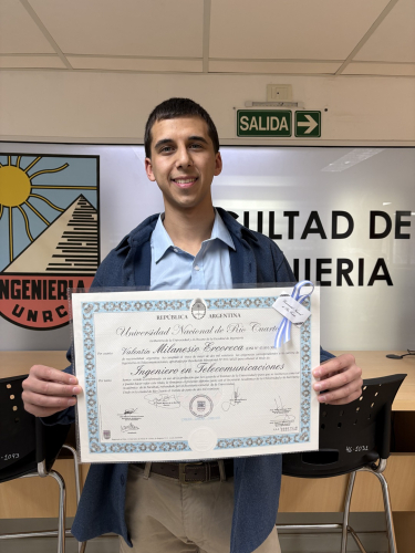 “LA VERSATILIDAD DE LA PROFESIÓN TE PERMITE CONOCER UN POCO DE TODO”